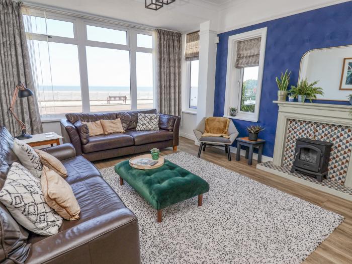 Southdowne, Bridlington, eight-bedrooms, three storeys, off-road parking, beachfront, 8 x TVs, Beach