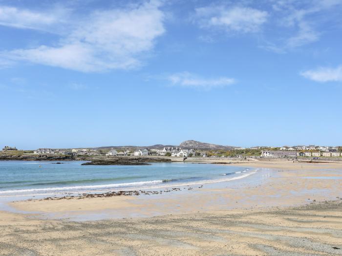 Little Mead, Trearddur Bay