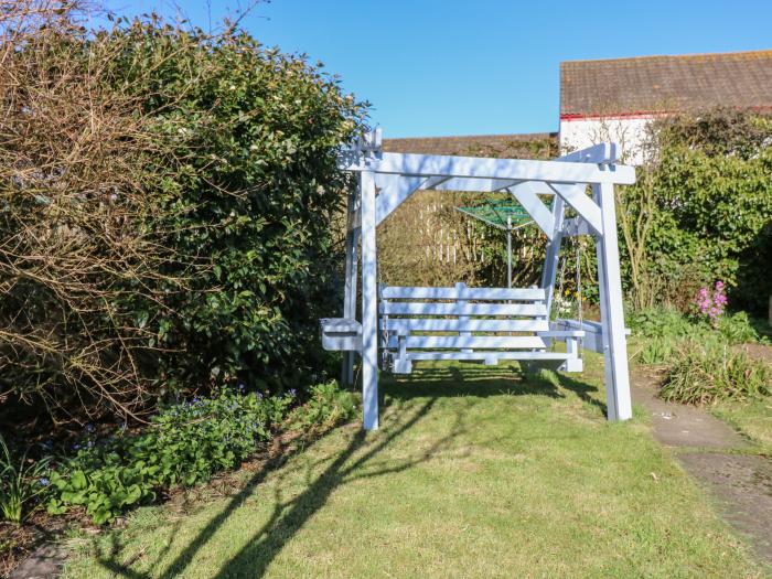 Blue Skies Cottage, Arbroath