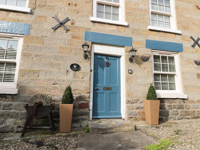 Cottage at 29 High Street, Cloughton near Burniston, North Yorkshire. Hot tub. Woodburning stove. TV