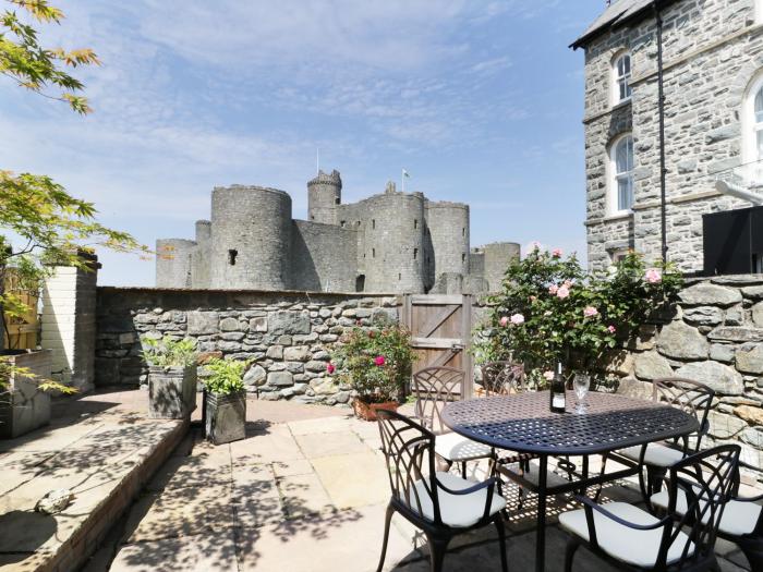 Castle Lodge , Harlech