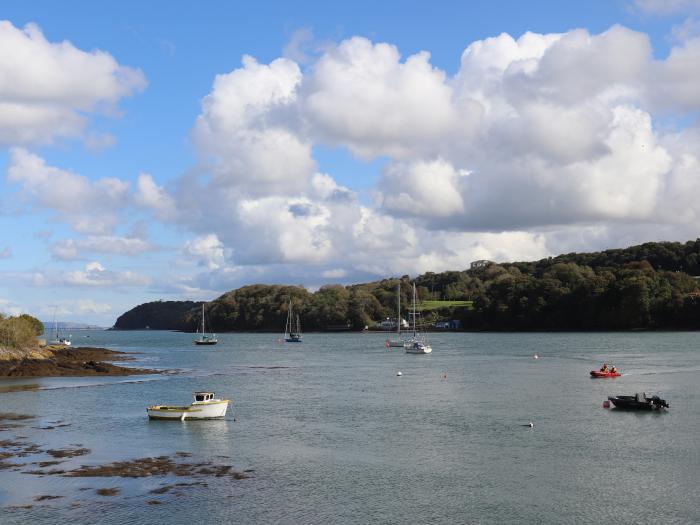 Moranedd, Menai Bridge