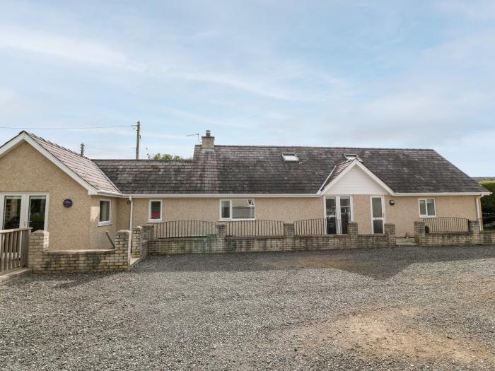 Felin Cottage, Newborough