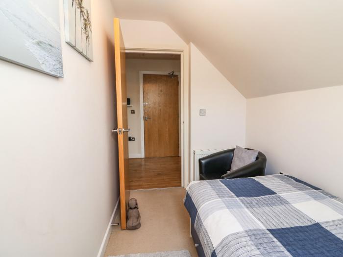 Flat 6 Harbour Reach, Whaley Bridge