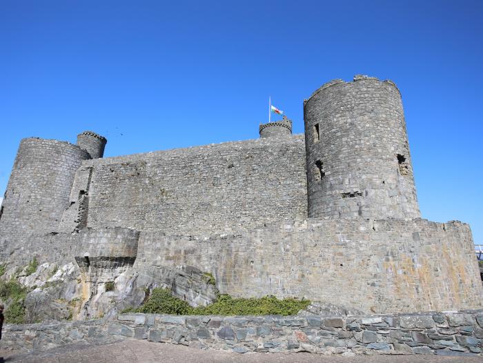 Min Y Coed, Harlech