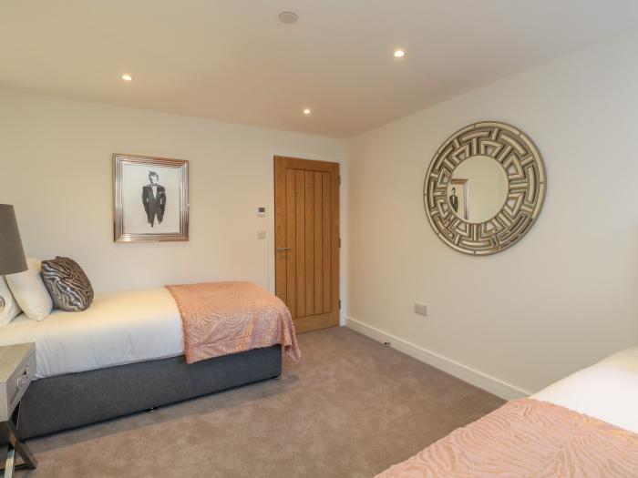 Harbourside Haven Apartment 2, Weymouth