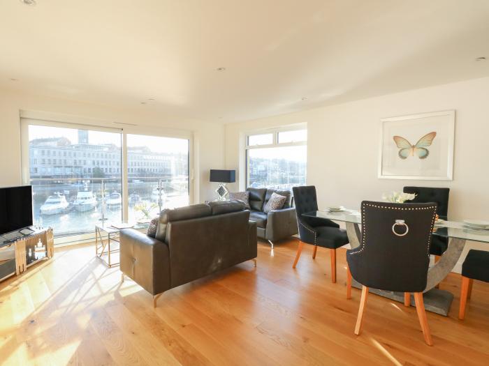 Harbourside Haven Apartment 3, Weymouth