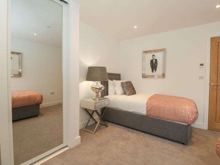 Harbourside Haven Apartment 4, Weymouth