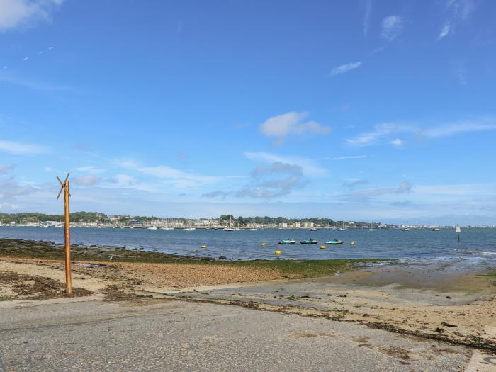 Harbour View Poole, Poole