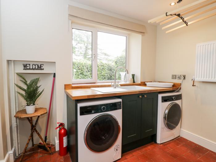 Reybridge House in Lacock, Wiltshire. Near an AONB. Off-road parking. On a working farm. Woodburner.