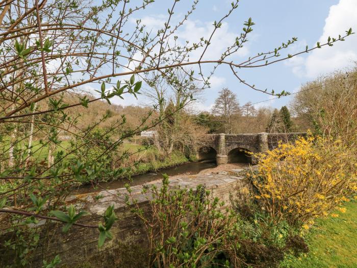 Thrushel Cottage, Lifton