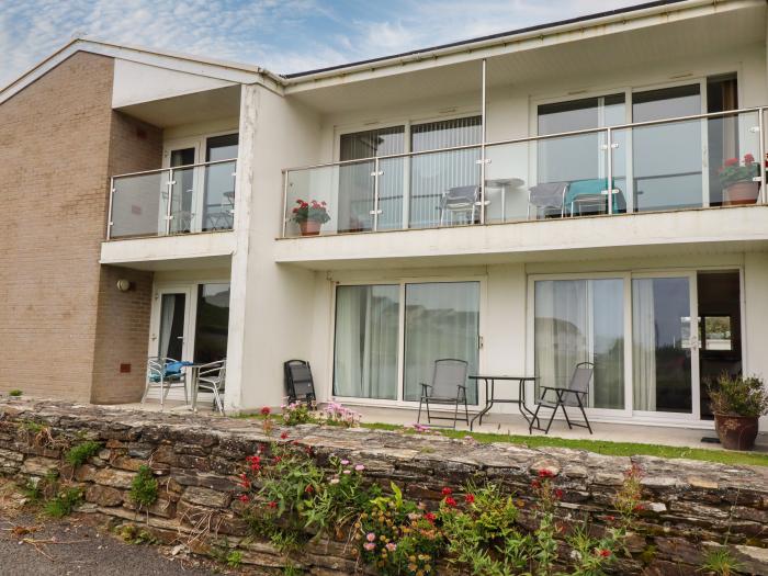 7 Europa Court, Mawgan Porth, Cornwall