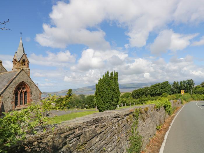 Roanview Cottage, Askam-In-Furness