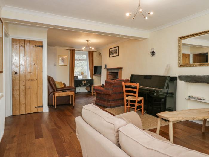 Roanview Cottage, Askam-In-Furness