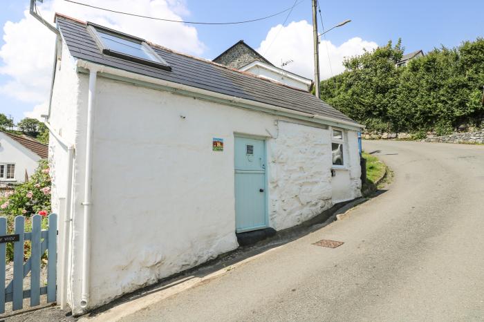 The Old Stable, Porthallow