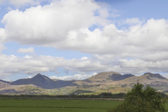 Bryn Tudur, Porthmadog