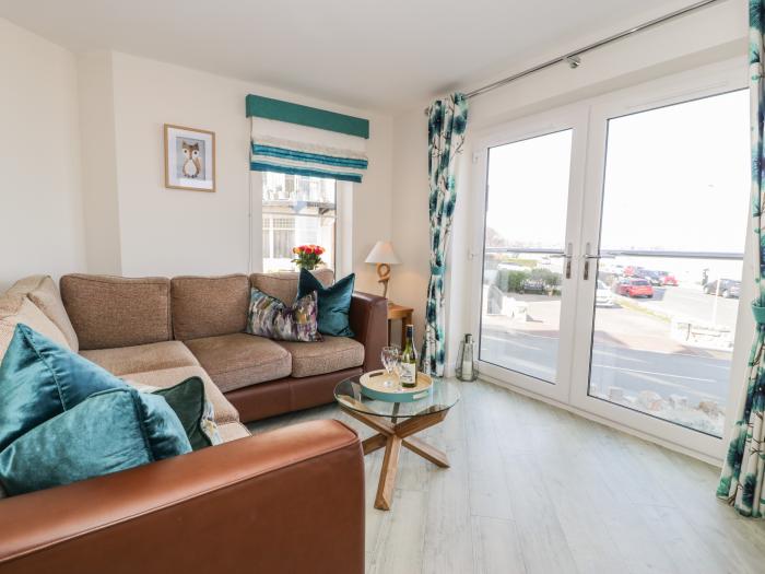 Ocean View Apartment, Colwyn Bay