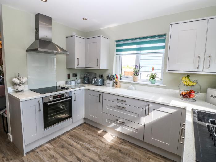 7 Parc Delfryn, Benllech