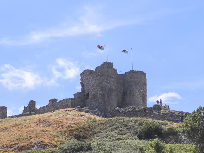 Ty Copr Perlog, Criccieth