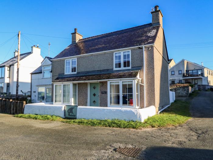 Bryn Tirion - Rhosneigr, Rhosneigr, Isle Of Anglesey