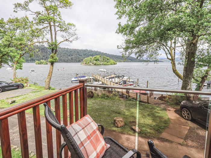 Shoreside Lodge, Bowness-On-Windermere