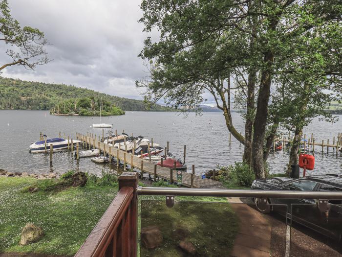 Shoreside Lodge, Bowness-On-Windermere