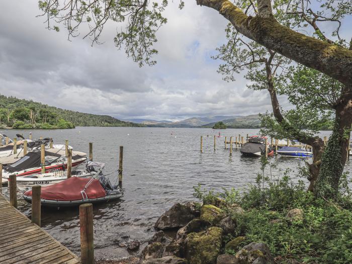 Shoreside Lodge, Bowness-On-Windermere