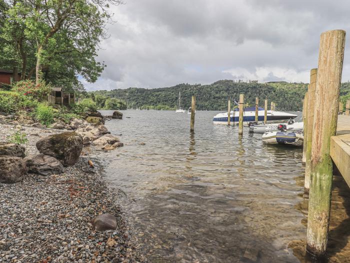 Shoreside Lodge, Bowness-On-Windermere