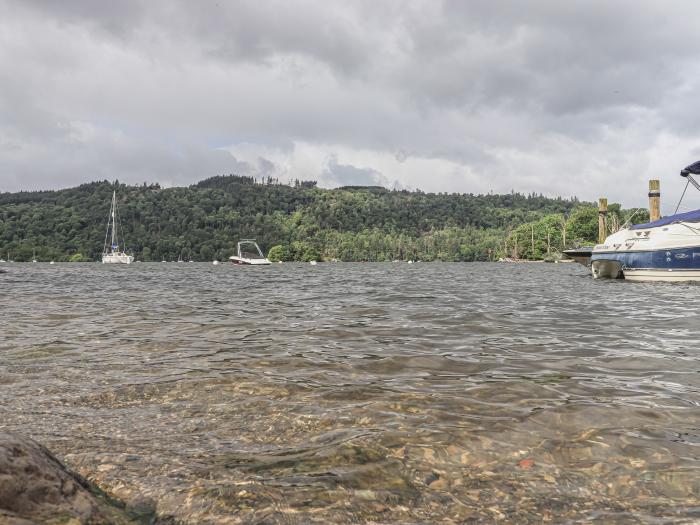 Shoreside Lodge, Bowness-On-Windermere