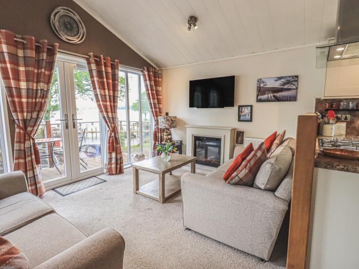 Shoreside Lodge, Bowness-On-Windermere