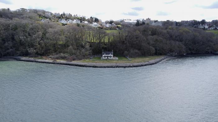 Bwthyn Siliwen (Old Bath House), Bangor