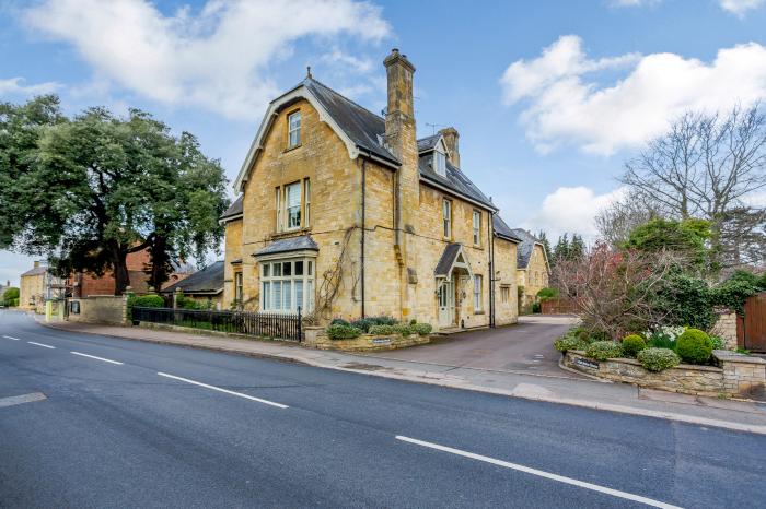 Jasmine Cottage, Mickleton, Gloucestershire