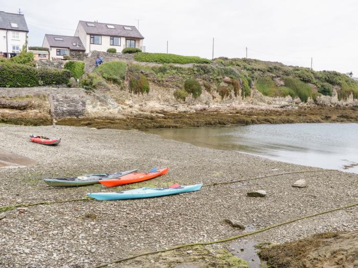 Bryn Hyfryd Caravan, Moelfre