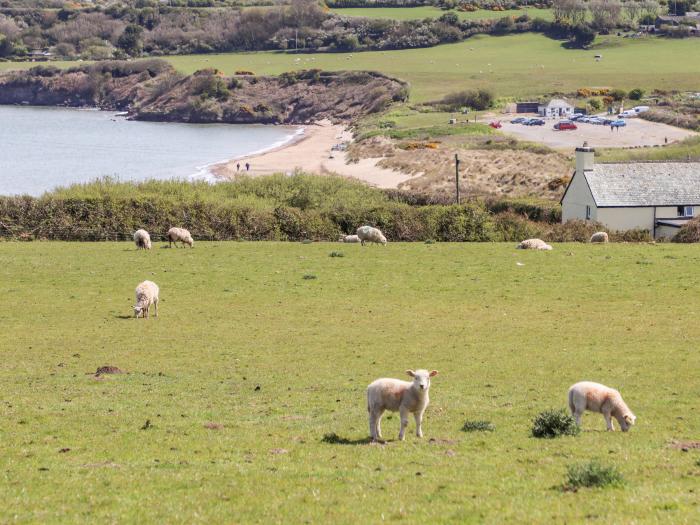 Bryn Hyfryd Caravan, Moelfre