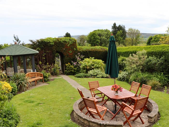 Sheen Cottage, Fylingthorpe