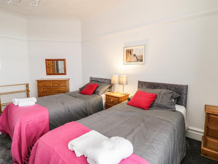 Apartment No3, Rhos-On-Sea