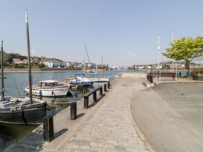 2 Beach Cottage, Hooe