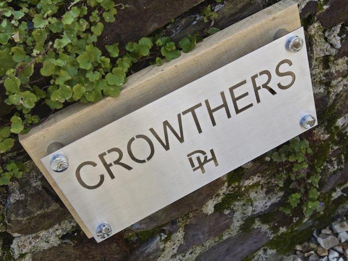 Crowthers, Dartmouth