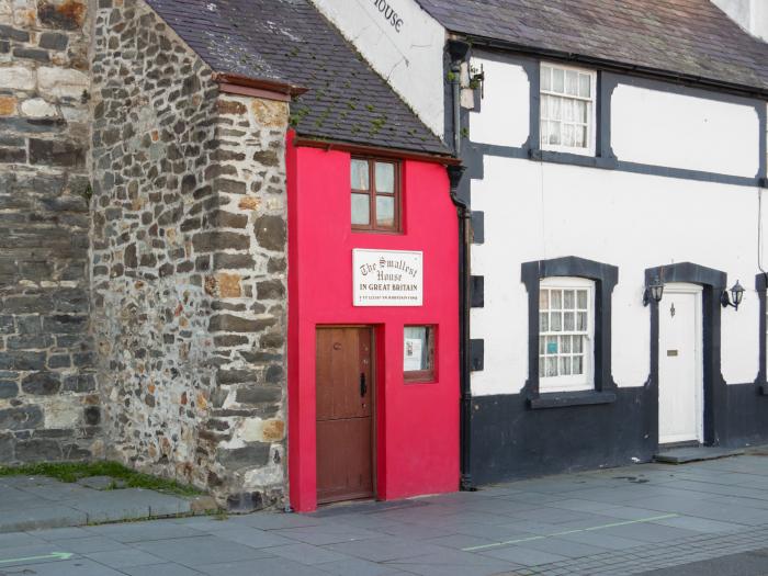 Moss Bank House, Conwy