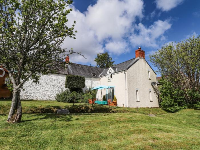 Tyddyn Bach, Newport, Pembrokeshire