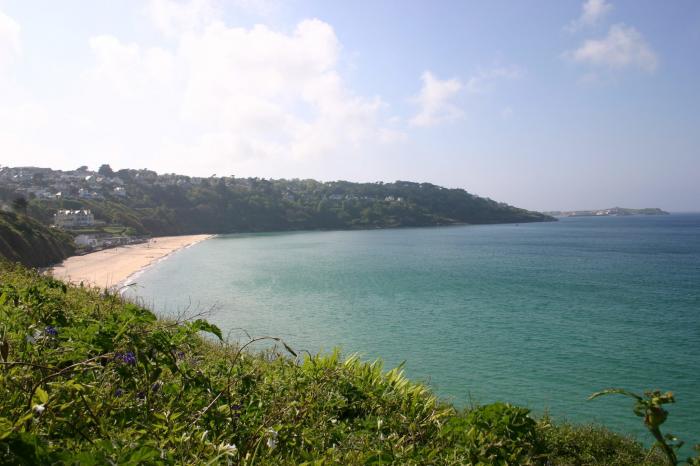 Sowena, Carbis Bay