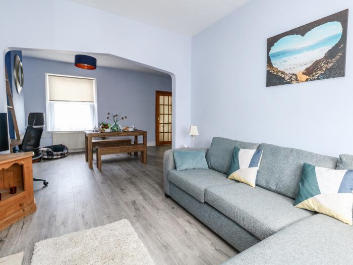 3 Emmadale Road, Weymouth