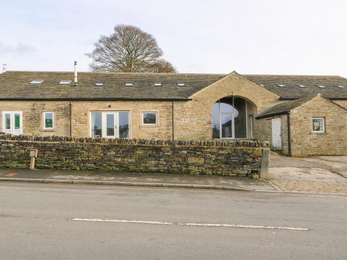 2 Barn Cottages, Norwood Green