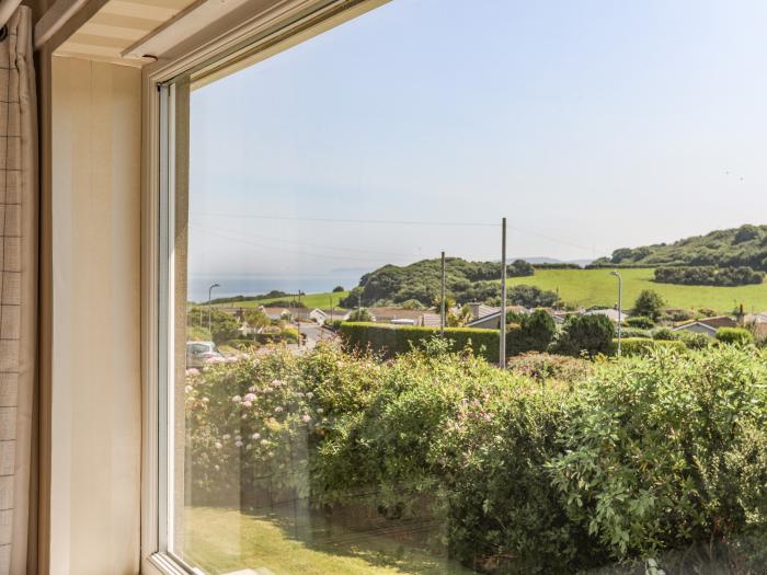 107 Lon Penmon, Benllech