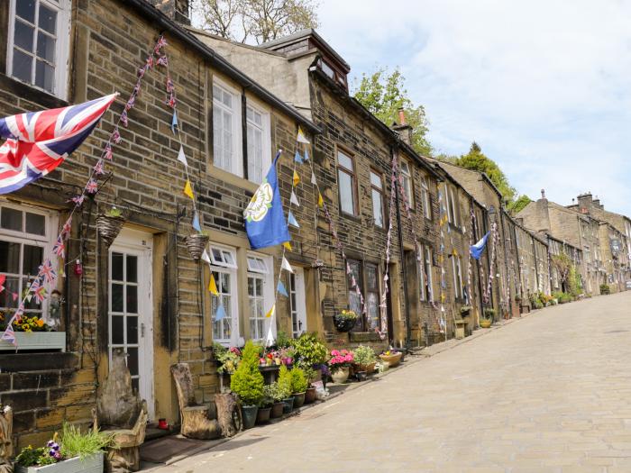 Ducking Well Cottage, Haworth