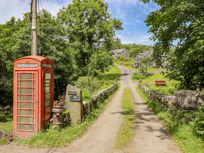 Briallen, Dolgellau