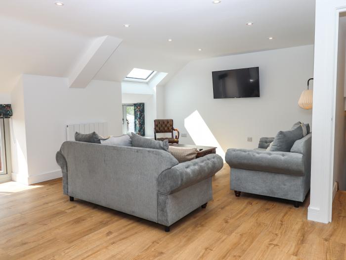 Bumblebee Cottage is near Bradford-On-Tone, in Somerset. Two-bedroom barn conversion resting rurally