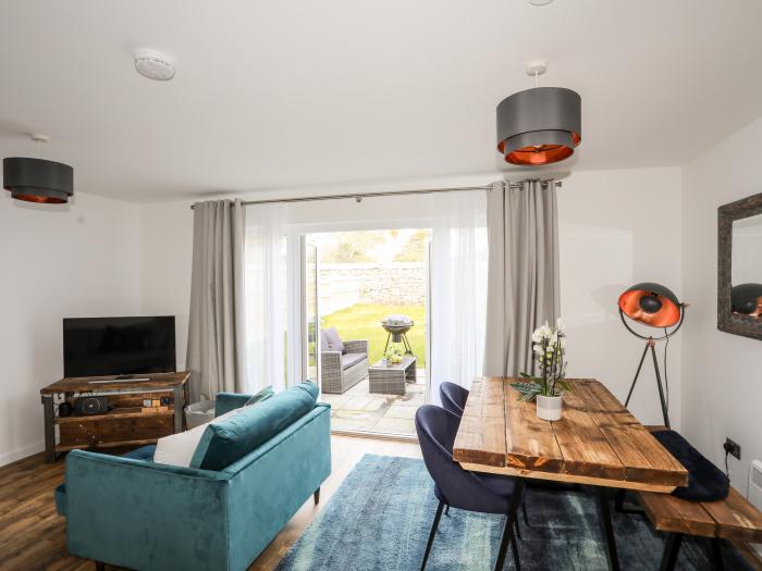 2 Parc Delfryn, Benllech