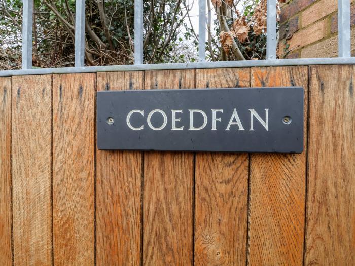 Coedfan, Ruthin, rural setting, three-bedrooms, games room, patio space, dishwasher, washing machine