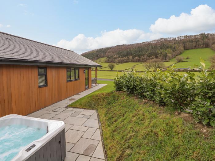 Pool View, Meifod, Powys